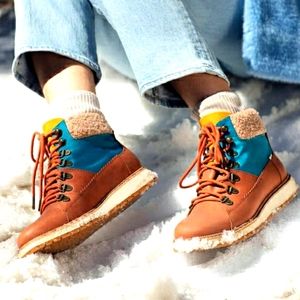 Toms Mesa Boots (waterproof leather)